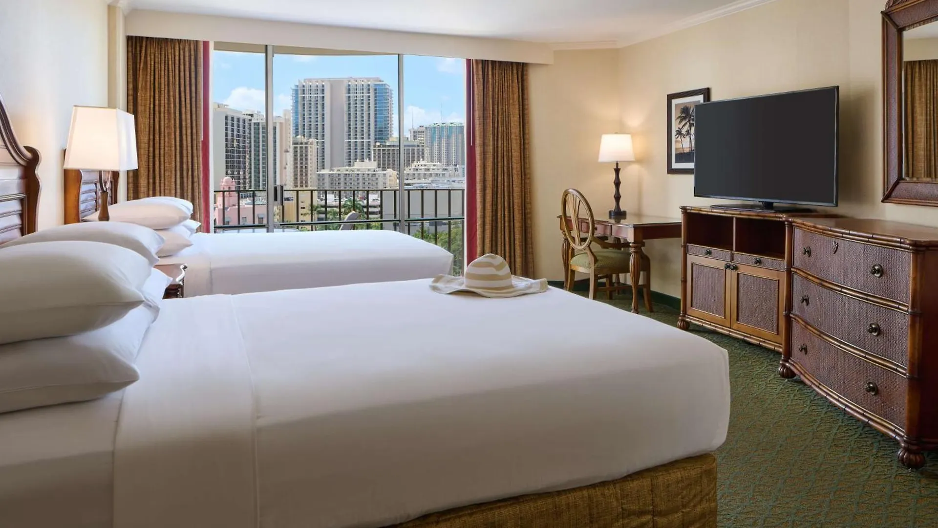 הונולולו Outrigger Waikiki Beach Resort 4*,