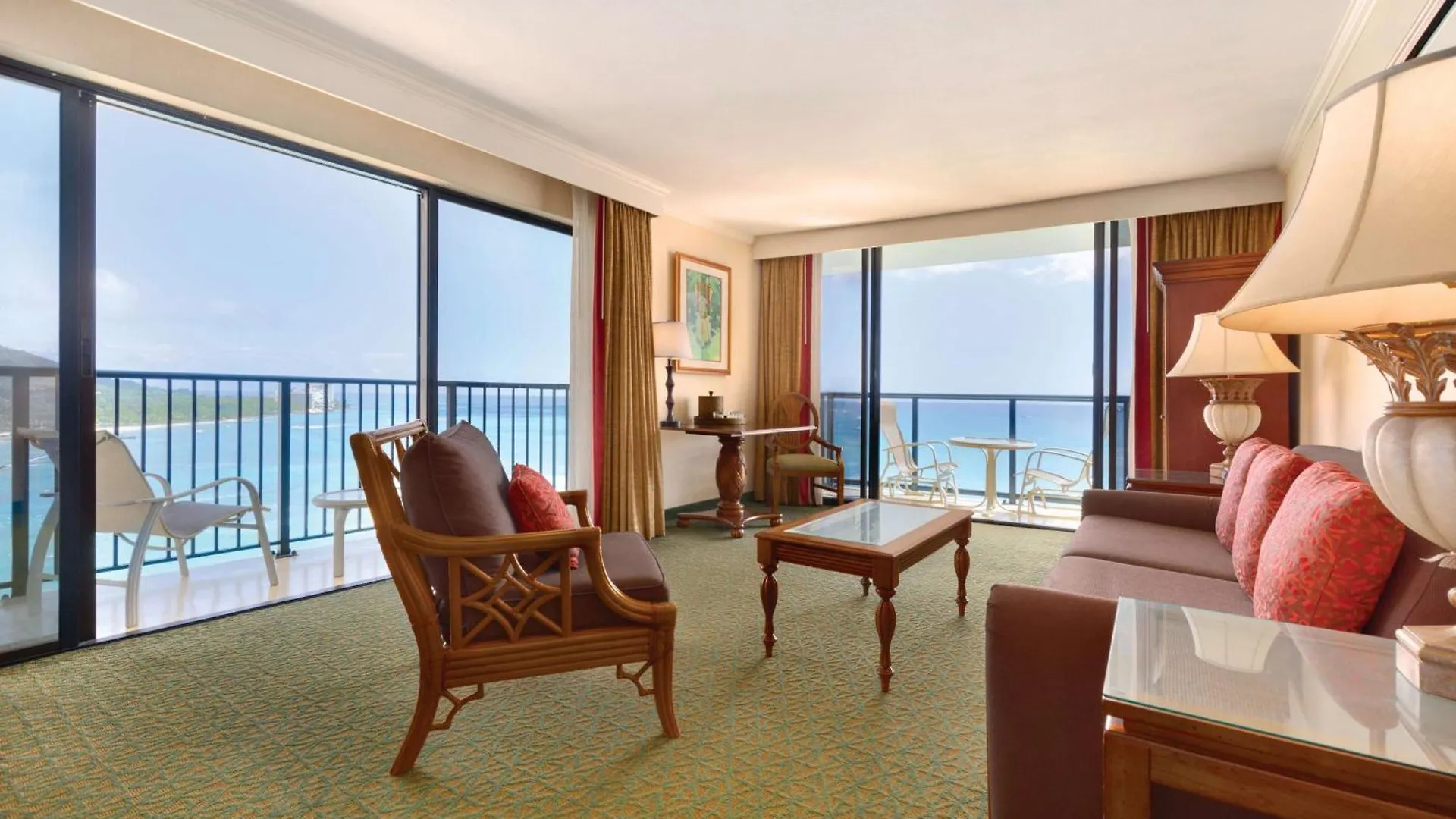 Outrigger Waikiki Beach Resort Honolulu 4*,  USA